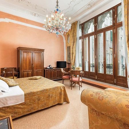 Hotel San Moise Венеция Экстерьер фото