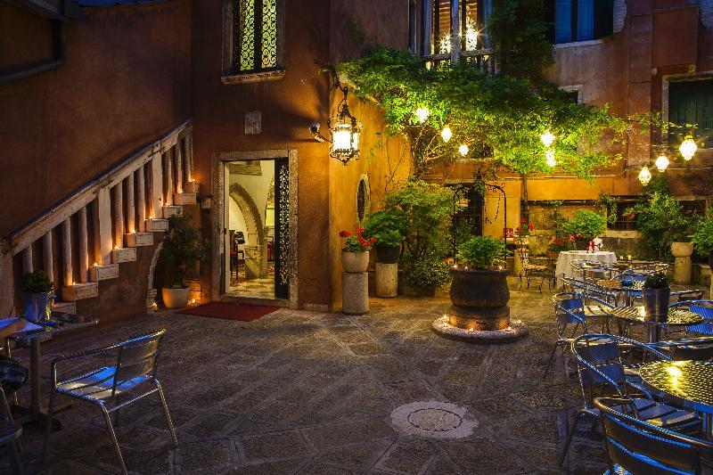 Hotel San Moise Венеция Экстерьер фото